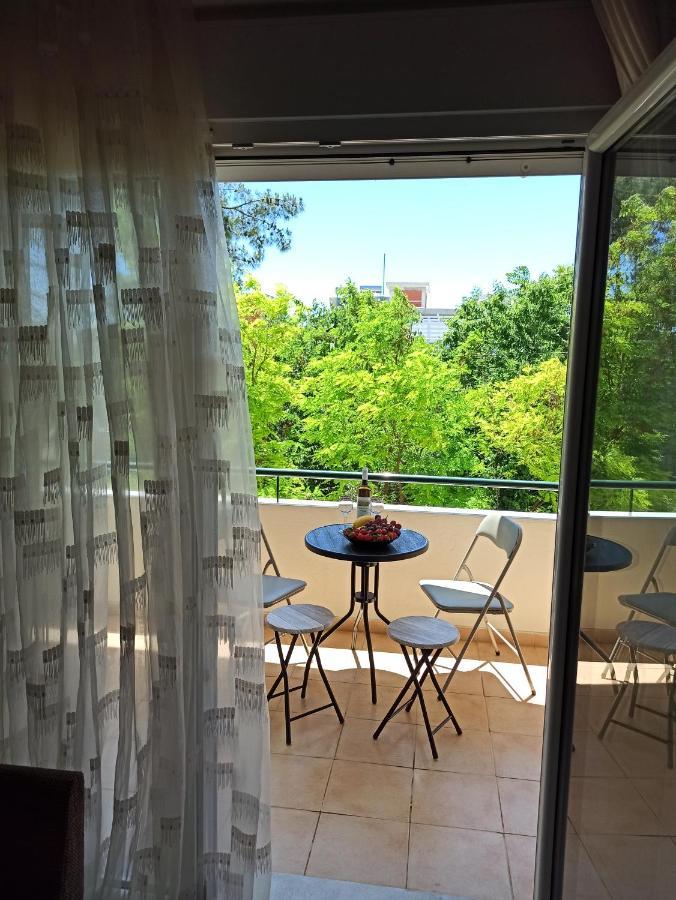 1 Bedroom Apartment In Nea Kallikrateia Eksteriør billede